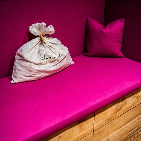 Wuidererhuettn, Charlet In Alleinlage Mit Freistehendem Saunahaus Großkirchheim Esterno foto